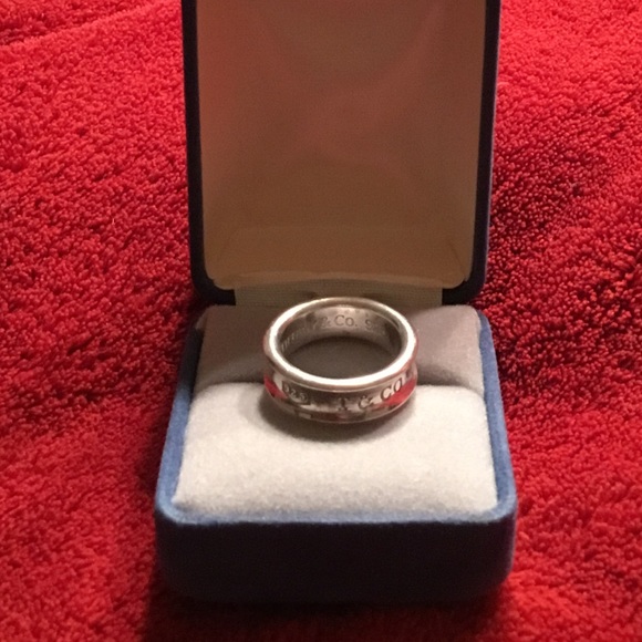 Tiffany&co Classic round Sterling Silver T&C ring size 5 to5 1/2 - Picture 3 of 4